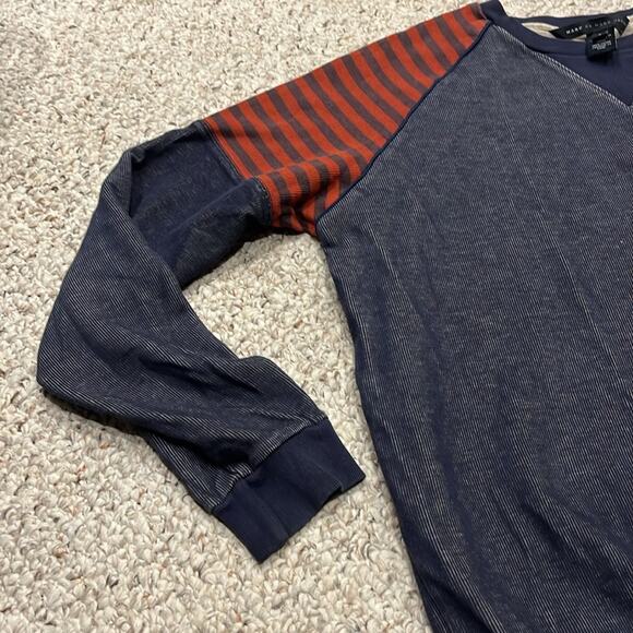Marc by Marc Jacobs Men's Casual Sweater Sz S Blue Red Stripe Heathered - Picture 3 of 7